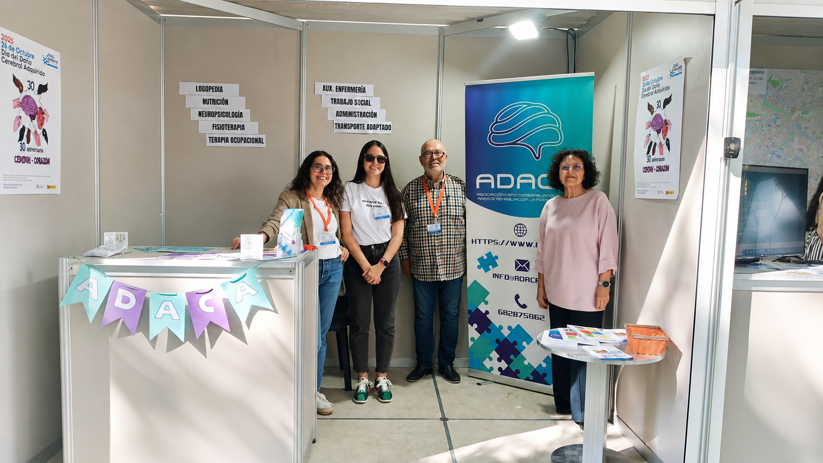 equipo ADACA en la feria de la salud de lorca